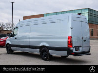 Explore our wide selection of New, Pre-Owned, and Demo Sprinter & Metris Cargo and Passenger Vans. F... (image 6)