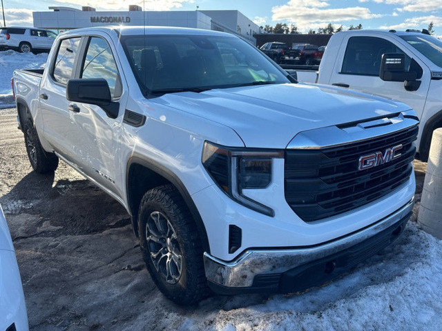 2023 GMC Sierra 1500 Pro - Apple CarPlay - Android Auto - $367 B in Cars & Trucks in Moncton - Image 2