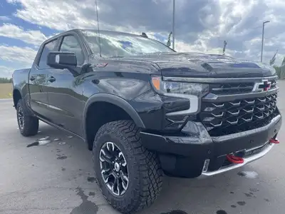 Finding the right combination of power and style in Calgary just got easier with the 2025 Chevrolet...
