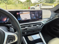 10 Speakers, Adaptive M Suspension, Air Conditioning, Alloy wheels, AM/FM radio: SiriusXM, Apple Car... (image 6)
