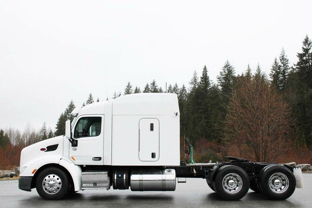  2018 Peterbilt 579 Tandem Sleeper Semi with 72in Cab - 510 HP in Heavy Trucks in Tricities/Pitt/Maple - Image 4