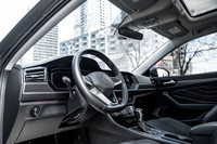 VEHICLE HIGHLIGHTS: BACKUP CAMERA, HEATED SEATS, ONSTAR, PANORAMA ROOF, LEATHER, RAIN SENSOR FRONT W... (image 6)
