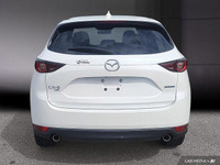 Le Mazda CX-5 GS AWD 2021 est un VUS compact alliant performance, confort et technologies avancées.... (image 5)