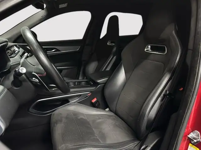 2021 Jaguar F-PACE SVR AWD CUIR CHAUFFANT/VENTILE CAM360 NAV TOI in Cars & Trucks in Laval / North Shore - Image 11
