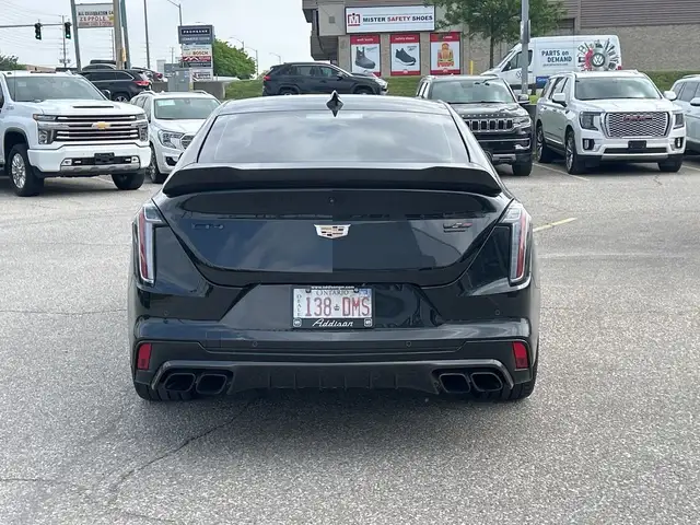 2025 Cadillac CT4-V 4dr Sdn Blackwing manual in Cars & Trucks in Mississauga / Peel Region - Image 5