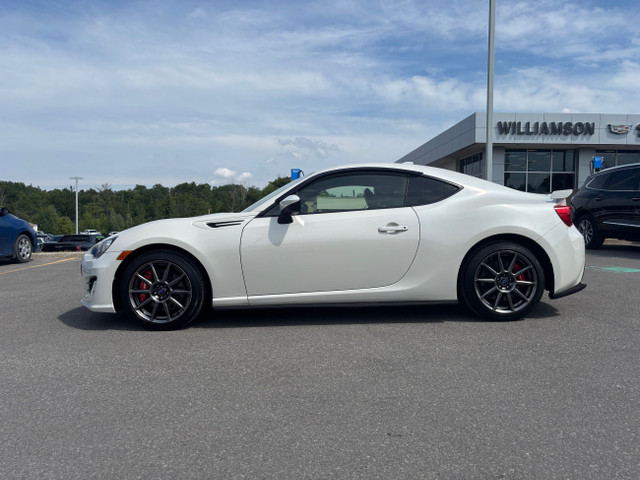 2020 Subaru BRZ Sport-tech RS 6 SPEED MANUAL TRANSMISSION in Cars & Trucks in Kawartha Lakes - Image 4