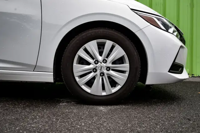 2022 Nissan Sentra S Plus • HEATED SEATS • REAR CAM • CP/AA in Cars & Trucks in Ottawa - Image 9