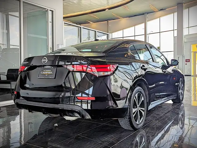 2020 Nissan Sentra SV in Cars & Trucks in City of Montréal - Image 6