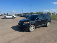 2015 Ford Explorer Limited *Roof* *Leather* *Low KMs*