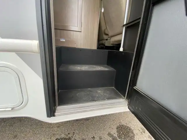 2022 Adventurer LP Class C Adventurer 19RD in RVs & Motorhomes in Edmonton - Image 29