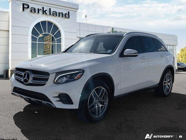 2018 Mercedes-Benz GLC GLC 300 AWD Sunroof Nav Heated Leather in Cars & Trucks in St. Albert