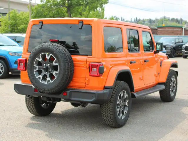 2025 Jeep Wrangler Sahara in Cars & Trucks in Calgary - Image 7