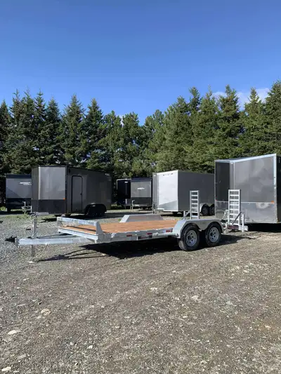sell cargo trailer enclosed trailer remorque trailer fermé no- galvanize + also some utility galvani...