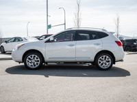 No Accidents - AWD - 360 Backup Camera - Sunroof - Keyless Ignition The 2013 Nissan Rogue SL AWD is... (image 5)