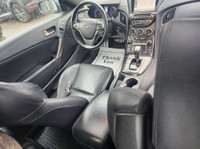 One Owner 2016 HYUNDAI GENESIS COUPE GT featuring: Back up Camera, Navigation, Cruise Control, Hand... (image 9)