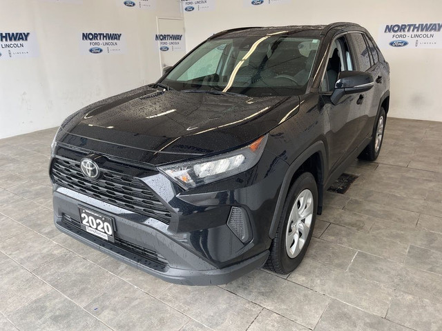 2020 Toyota RAV4 LE | AWD | TOUCHSCREEN | WE WANT YOUR TRADE! in Cars & Trucks in Brantford - Image 2