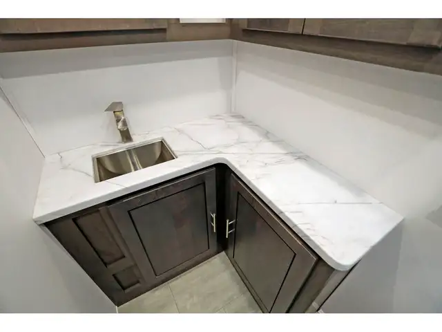 2025 Forest River Georgetown 5 Series Gt5 34H5 3 extensions 2025 in RVs & Motorhomes in Laval / North Shore - Image 32