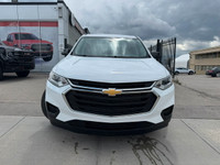 8 Seater!! Automatic Headlights, Apple Car Play, Android Auto, Dual Climate Control, Traction Contro... (image 5)