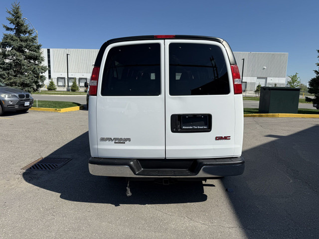 2016 GMC Savana LT - 15 PASSENGER in Cars & Trucks in Oakville / Halton Region - Image 4