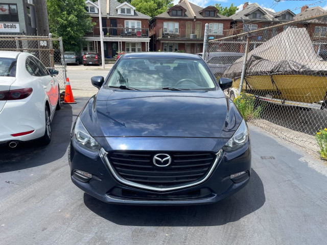 2017 Mazda MAZDA3 GX *SAFETY, BACKUP CAMERA, SPORTS MODE* in Cars & Trucks in Hamilton - Image 2