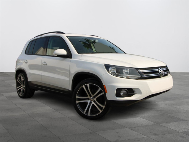 2014 VOLKSWAGEN TIGUAN 4MOTION CUIR TOIT PANO MAGS 19 in Cars & Trucks in Laval / North Shore