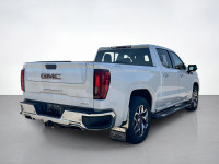 Powered by innovation, our used 2022 GMC Sierra 1500 SLT Crew Cab short box 4X4 delivers what you de... (image 4)