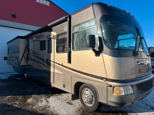 2009 Triple E Embassy 35FWXL - From $274.03 Weekly in Travel Trailers & Campers in St. Albert - Image 2