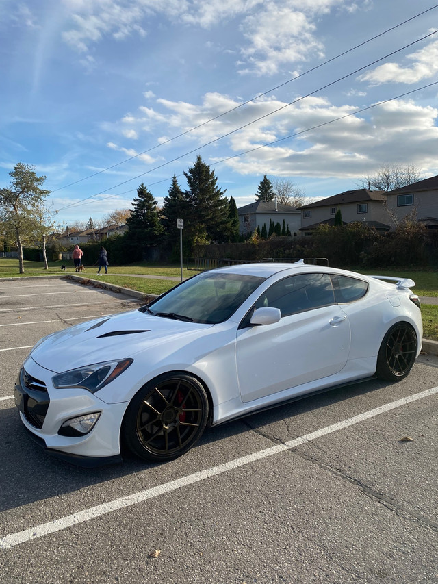 2014 Hyundai Genesis Coupe R-Spec in Cars & Trucks in Oshawa / Durham Region