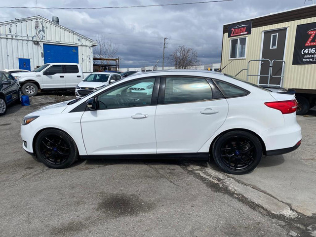 2016 Ford Focus SE|NO ACCIDENTS|BIG SCREEN|LEATHER|UPGRADED WHEE in Cars & Trucks in Oshawa / Durham Region - Image 2