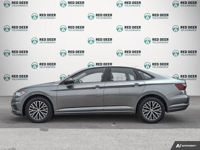 2021 Volkswagen Jetta Comfortline in Cars & Trucks in Red Deer - Image 4