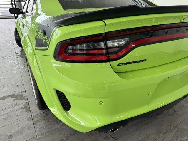 2023 Dodge Charger Scat Pack 392 Widebody dans Autos et camions dans Saint-Albert - Image 9