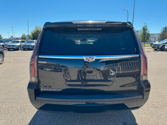 2016 Cadillac Escalade ESV Premium Collection in Cars & Trucks in Lethbridge - Image 4