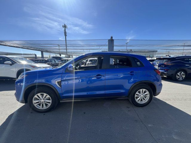 2021 Mitsubishi RVR SE | AWD | CLOTH | BACK UP CAMERA in Cars & Trucks in Calgary - Image 3