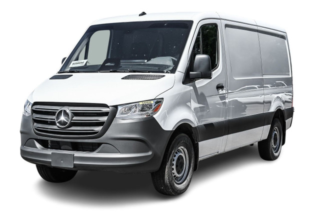 2025 Mercedes-Benz Sprinter 2500 144 Wheelbase High Roof RWD in Cars & Trucks in City of Montréal