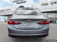 Recent Arrival! Cloth, Apple CarPlay/Android Auto, Exterior Parking Camera Rear, Heated front seats.... (image 4)