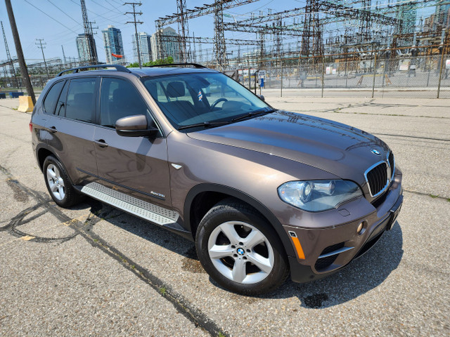 2011 BMW X5 35i- EXECUTIVE EDITION-TECH PKG- LIKE NEW-CERTIFIED in Cars & Trucks in City of Toronto