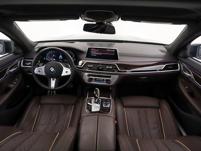 2022 BMW 7 Series 750i xDrive Premium Package + executive Lounge in Cars & Trucks in Longueuil / South Shore - Image 2