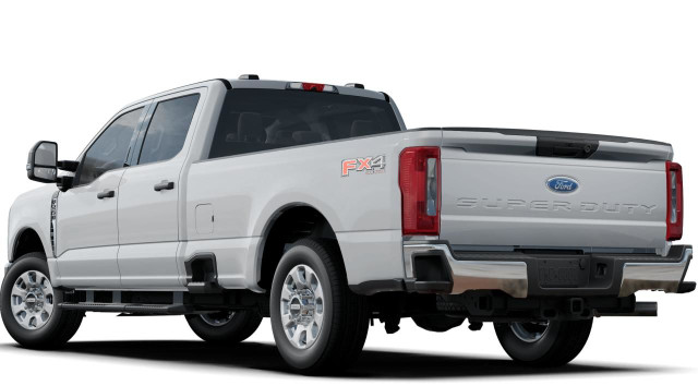  2024 Ford F-250 Super Duty SRW XLT in Cars & Trucks in Edmonton - Image 2