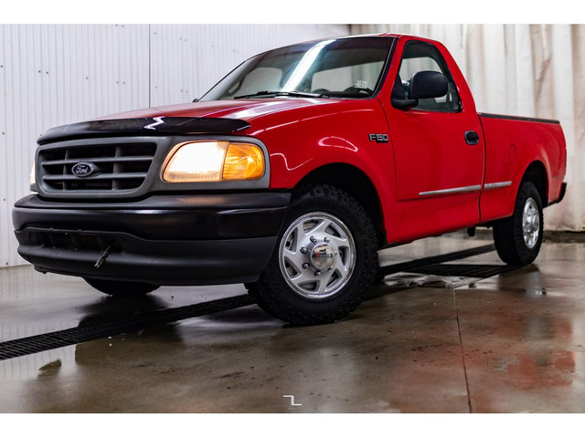 2000 Ford F-150 4x2 Reg Cab XL Short Box in Cars & Trucks in Grande Prairie - Image 4