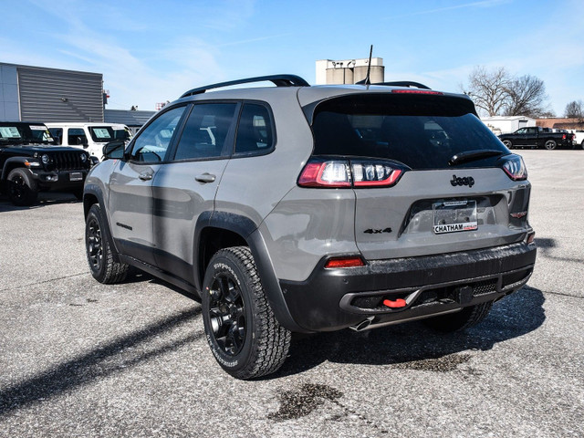 2023 Jeep Cherokee Trailhawk in Cars & Trucks in Chatham-Kent - Image 3