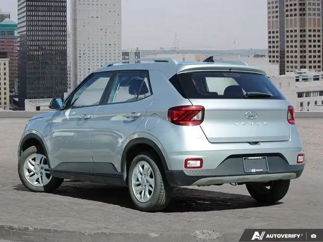 2022 Hyundai Venue Preferred | No Accidents | Apple CarPlay in Cars & Trucks in Calgary - Image 5