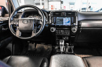 Ce modèle vient équipé avec les éléments suivants; 4x4 * Intérieur en cuir * Mags TRD * Toit ouvrant... (image 1)