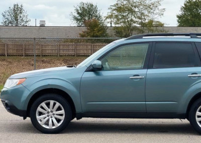 2012 Subaru Forester Touring Package