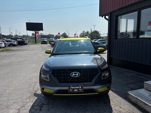2021 Hyundai Venue Trend IVT w/Urban Pkg/Grey-Lime Interior in Cars & Trucks in London - Image 2
