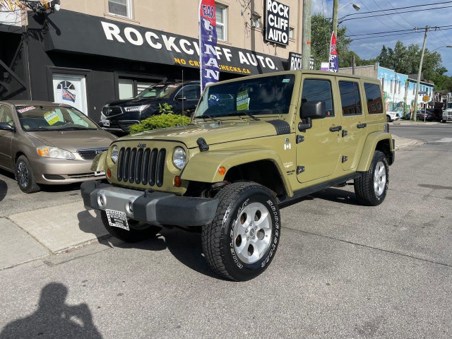 2013 Jeep Wrangler Unlimited Sahara Sahara in Cars & Trucks in City of Toronto