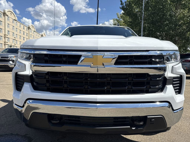 2025 Chevrolet Silverado 1500 LT in Cars & Trucks in Edmonton - Image 3