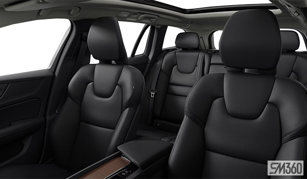 2025 Volvo V60 Cross Country B5 AWD Plus in Cars & Trucks in Edmonton - Image 4