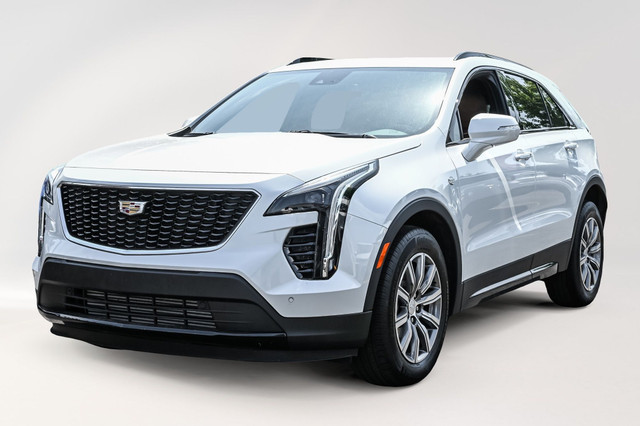 2023 Cadillac XT4 AWD Sport-Mags- Carplay- AWD*Dem.Distance in Cars & Trucks in City of Montréal