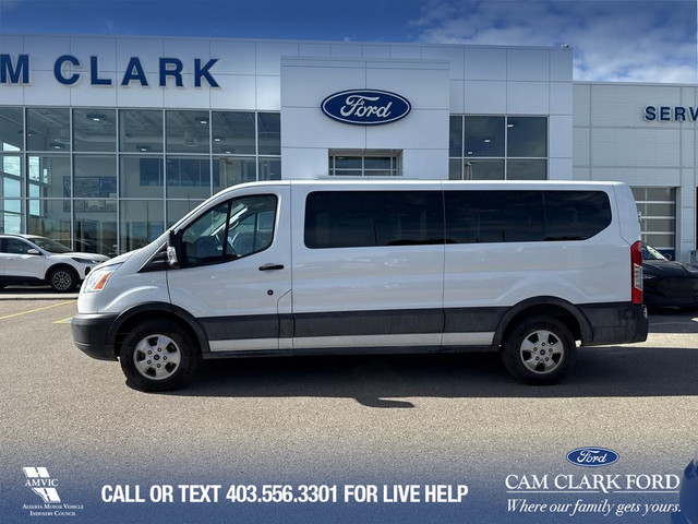 2019 Ford Transit-350 XL CLEAN CARFAX, 15-PASSENGER, HD TRAIL... in Cars & Trucks in Red Deer - Image 4