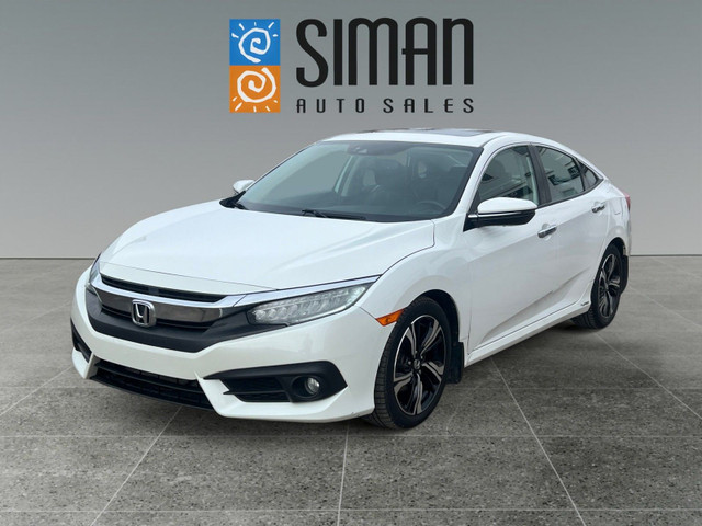 2017 Honda Civic Touring LOW KM LEATHER in Cars & Trucks in Regina